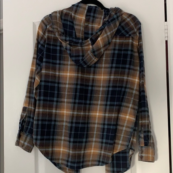 boyfriend plaid shirt with hood - Picture 2 of 2